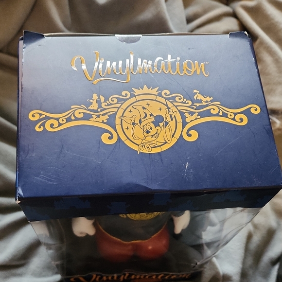 2012-2013 Mickey Vinylmation. 1 of 750 made. Inaugural Sailings. 9" Tall. - Picture 9 of 10